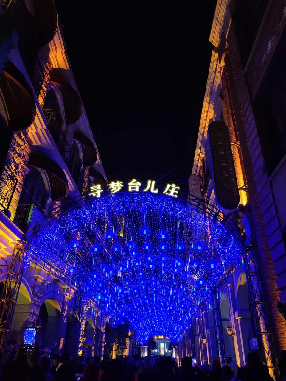 2IVokvG3sIxTIW-WVyTnWuzByTbss9UChUG_YBd7izr00Q-USFH5fb4A8tHqKLid