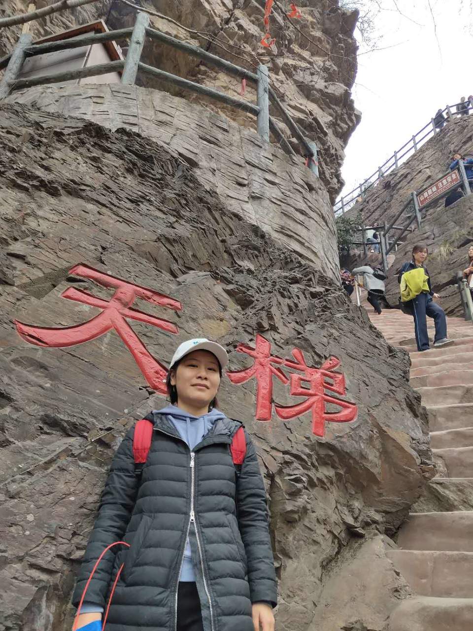 350-McsscsjeCAoaLMMOYc7BQ6J43uDj0tVDckjhB2KuOr31_LPkioVwu27dg9sh