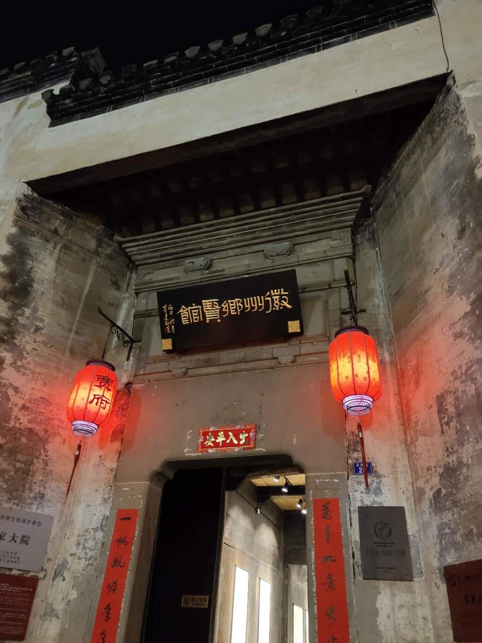 VC5SIocjzLxYLS3ktKWuPBw4V19F8e3rE_MYnG4zyIDaNG1Pi_HBQyNaALnC-KQb