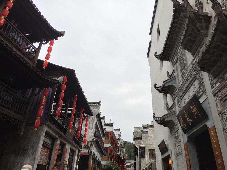 KF-MDNHvKG3cqO_jOVw35sd6wrpHGPZkOlOuHmTsF6pc4jGBGp-jnktjLBzKM7Ah