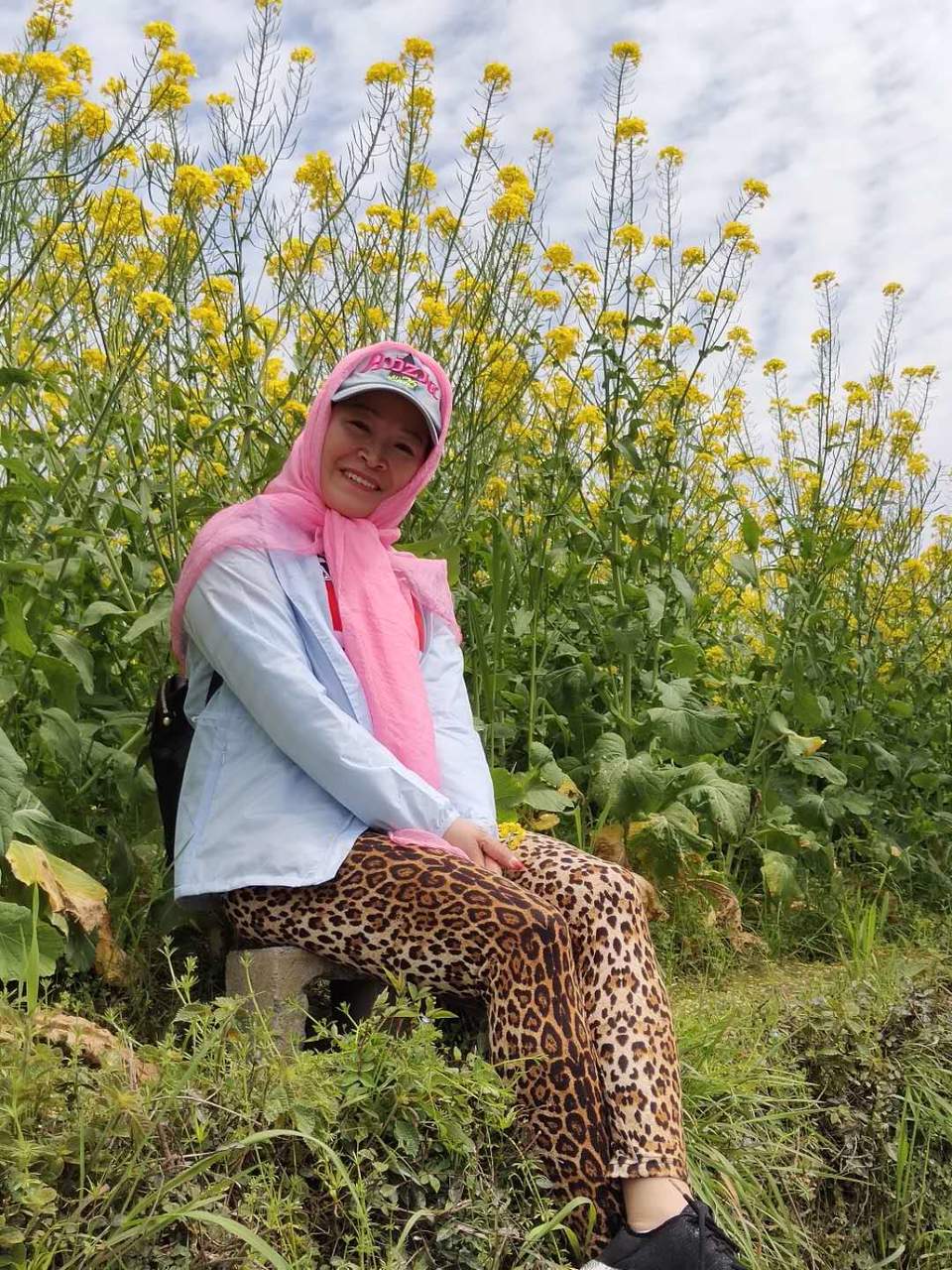 XHCz-ezNQl0aChetS5bN4FVKZ3up20HEYYjAho4J-3gbEACwMo3DCcY1O0u5EN3e