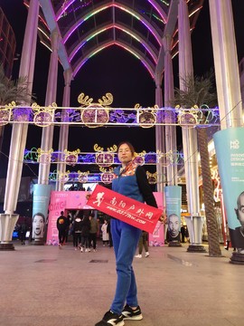 KIDK_AUXe3KRFYk4Qt-ChluzzjhNblFYVQQSuNb5iU7P5jUUEpG5LuvgfjbiVmNN