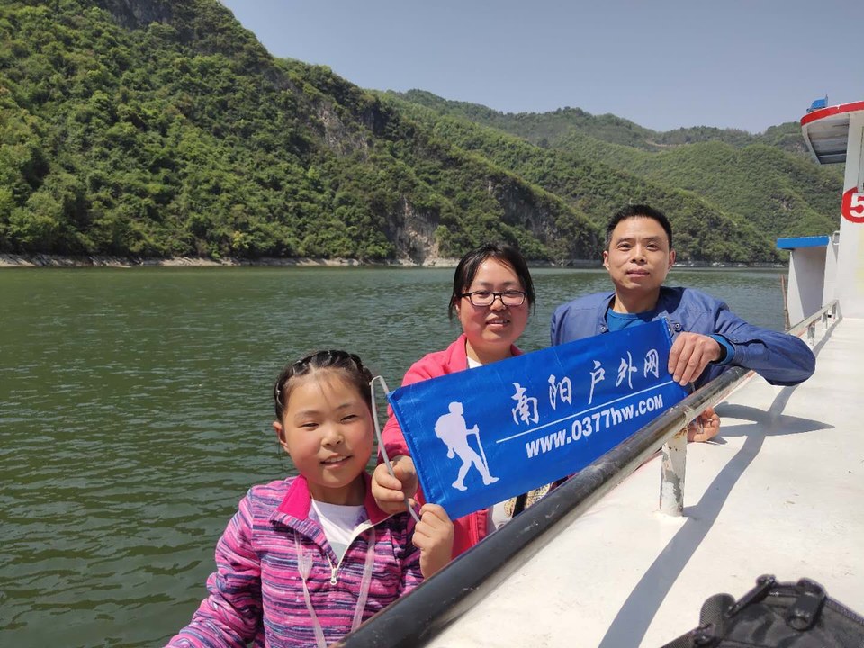 ee1I4qpR_x_qkXnsEAj69Jm8goEuTjRMUP1Bw6ZepNUggBGXKP2rZZbkIhXBMo5q