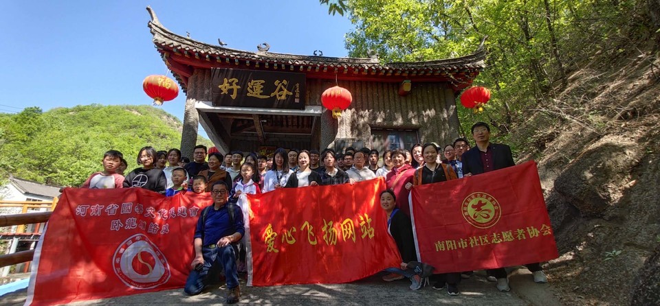 s-s-fPZrxip516BQzEBlsod0R54ObDBS1SgNjf6fzPZjDYe6JA8pxEdX3-Rqdw0J