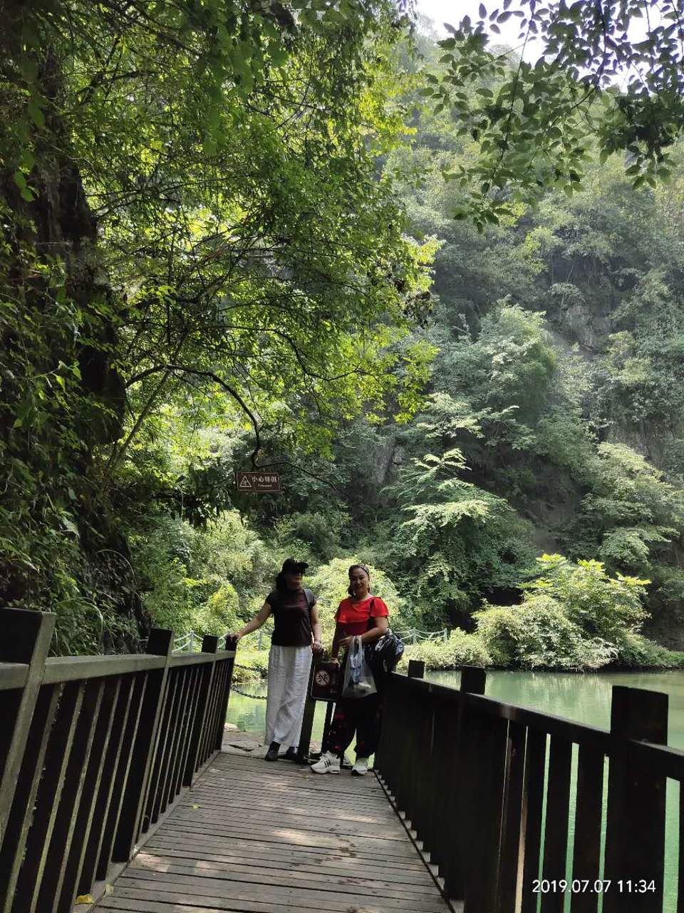 iGOKYFgsgU0uiA8J9Gqhu1boAO_ZC5XKt7ormSxuDqIaZEFy5S1dIKCzWSmk4--k