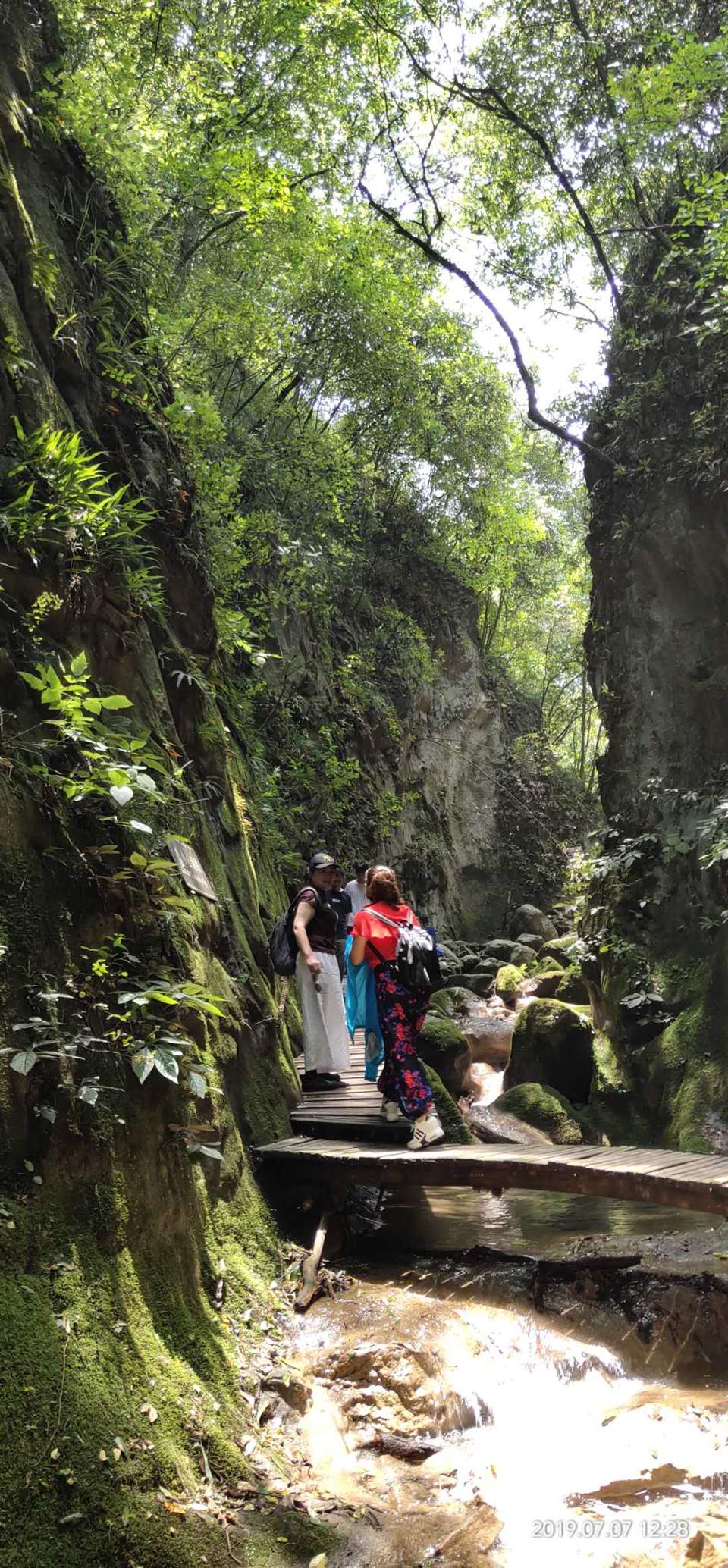 DFgKUHjDey_wckM61o8nxT58FRA0m-t3yZFQS7cIwY3Ap5cAepA21dyb1bxyVB1j