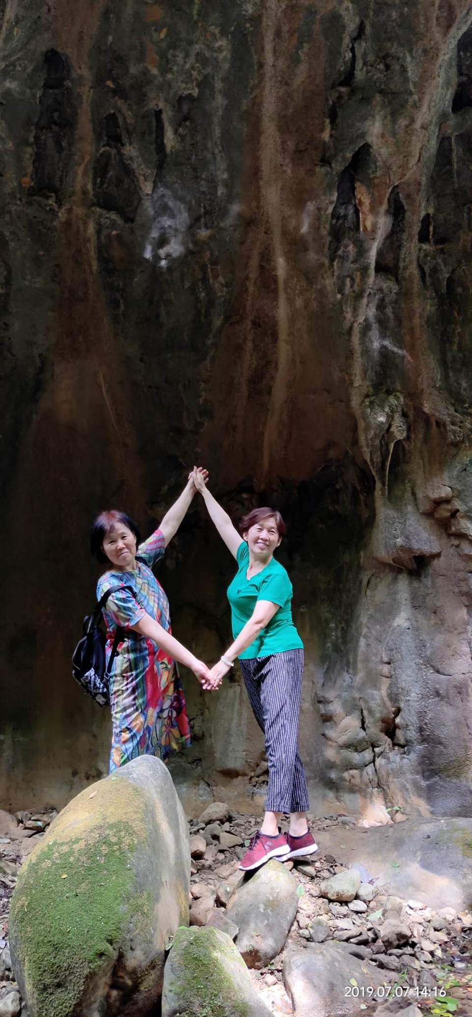 f_kKY2WDU1VAf2YZuj2ASq4Ri0mBSyMci5d5_OtnkW3nfx12rxskjLaptgurAyFw