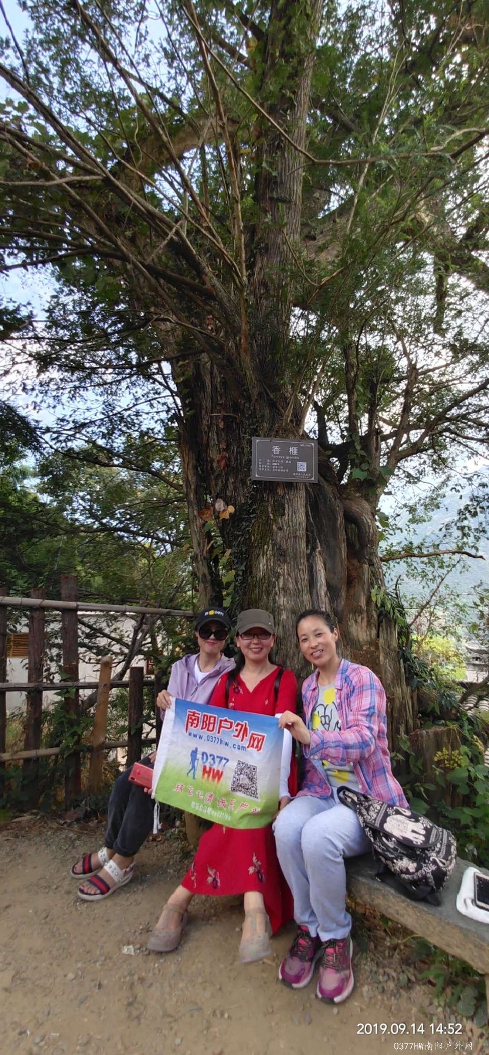 DrPEBDpYIBtYmPWRl14xm67banOUg7kUVEg-mvsEZIi8Hi5FMK8GzanNPNZuXMcm