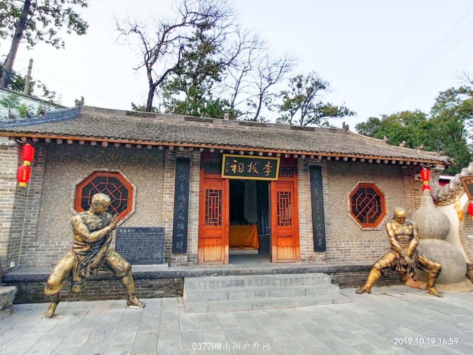 YKs6JM7D-18TuvX450JpQ8Q_wAt1mpegUAsqlArlEFHNDyaB8ELM5HjZ3_SsQ-62