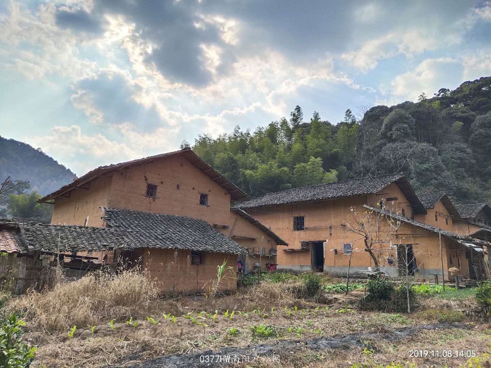 T15RJ2Vas2SCIgcixtOSZ3iFm95XfeKz_GcHAIFD3oqqfvJ8sjdLGCvqW-Vy1tuO