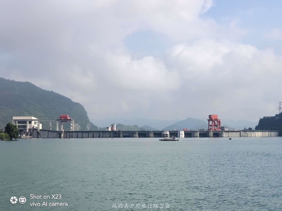 w9b4SqZweDznk-YO5MpOQ37Sa94HgysR1x-hrHC8_jEccrZHLkEmW-O3HDvwiWR3