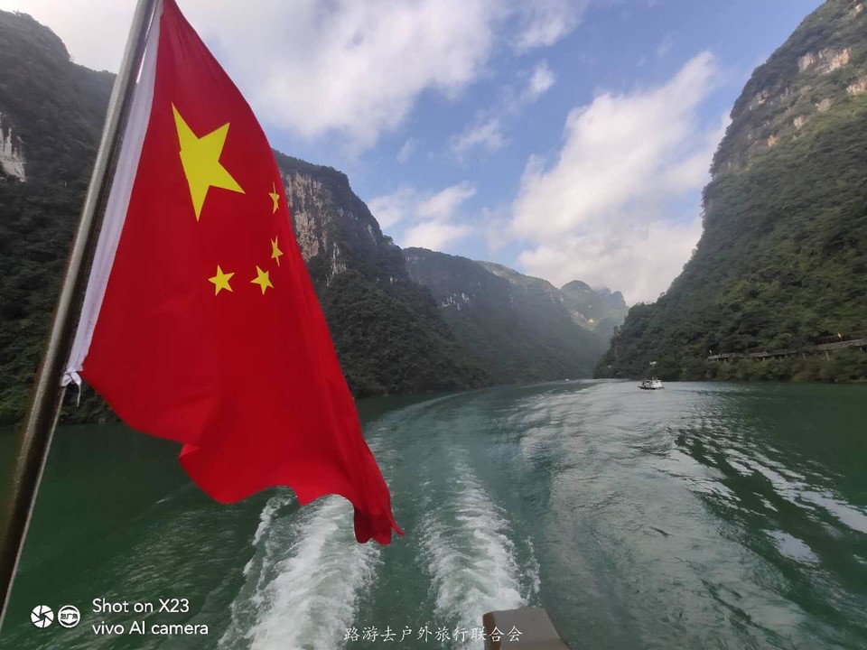 33gi7spE-qP_hRSMY-gfqAn5U79VToiDWL42-ET_-w8UszIdZT0Wc936RbTZF5Nl