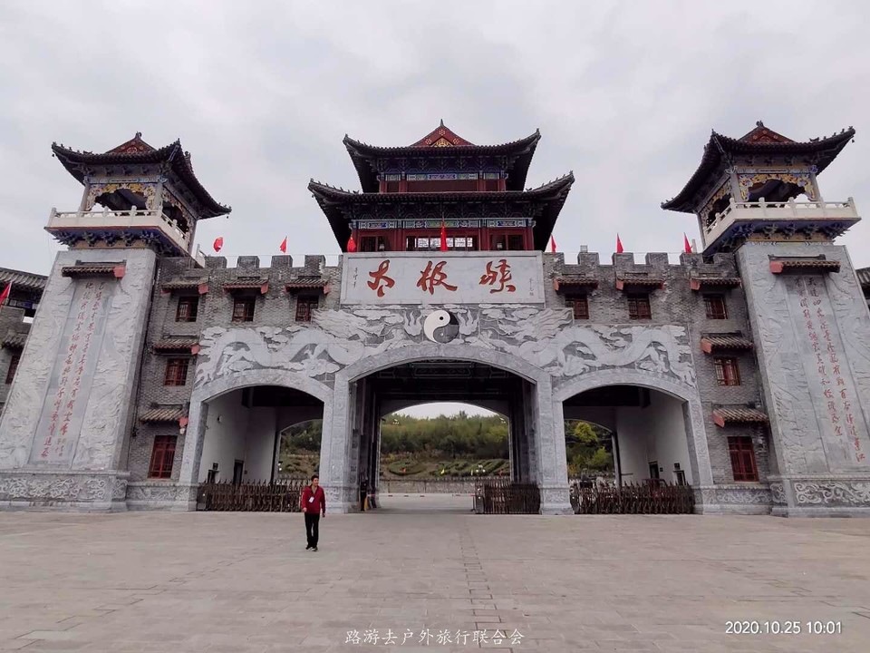 _raf_cMxdydq-qnD7KH_ByQNccx5KQwi9nknxRM0CxnlGVBLsuEEE9gvUdiSz3EW