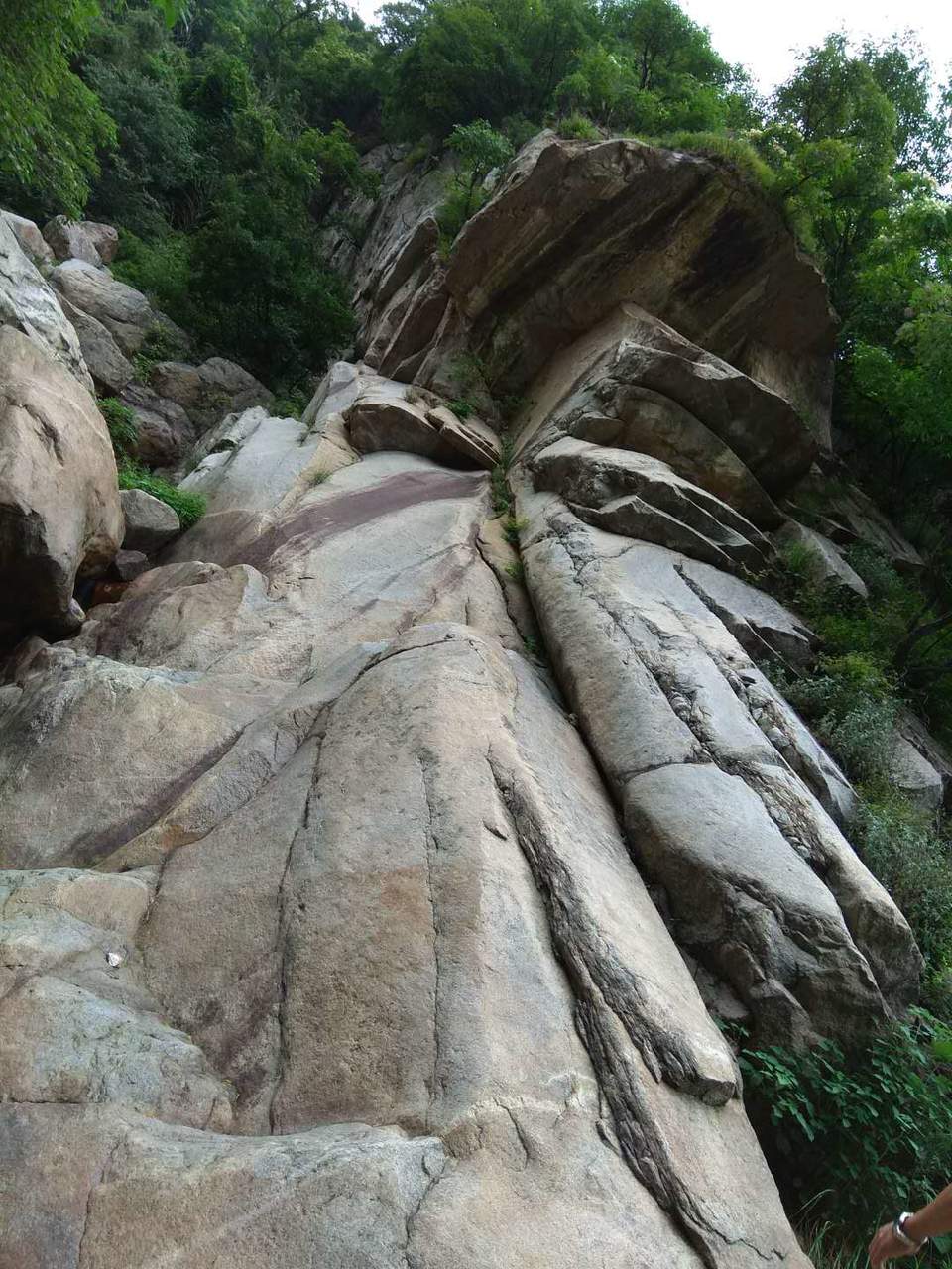 -jdQot5Bg5zelUoMSoh_oYEQuGYLYGCGGvM6yfjxYQvgP2eq1lDHTKe7MRRGq95N