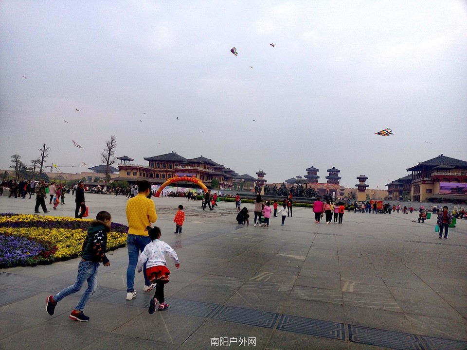 A0696348-50F3-4CA6-8C1E-0700EA59EFA2