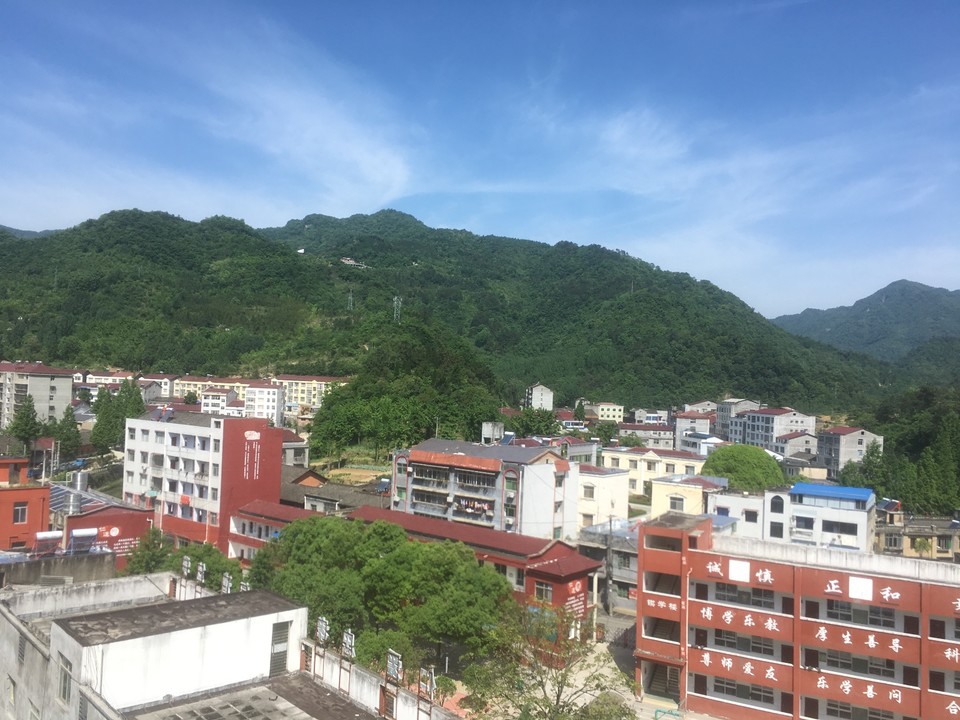 FA1AD23D-1970-43CF-95E2-380D7DF78CAC