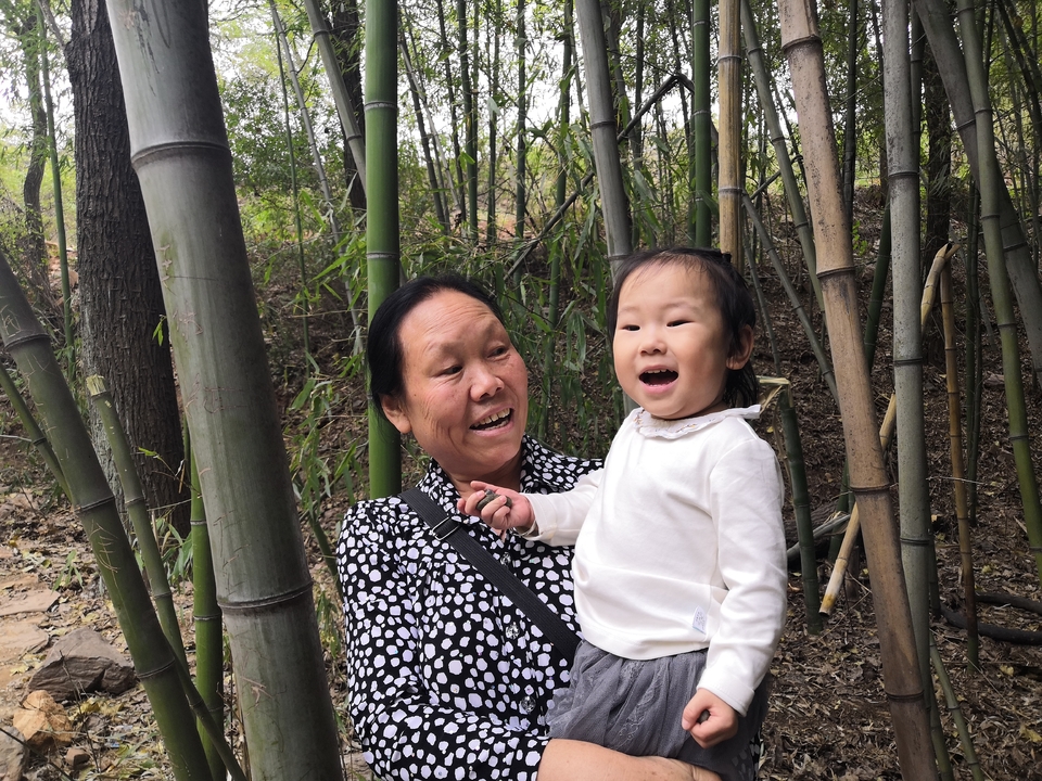 Ee6HFPL6IrZM5L7YN14J-B0p9jNDv0I2YiludmdngSQ8lmShOvXW9faNDZQJu3MG