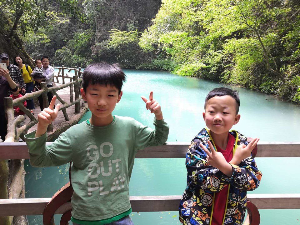 FmRmt-8tGb9OVyju_InyMcspvYmfUgPYFIq_V8SW9djyIXBuOZQrJxtHbCRzijeg