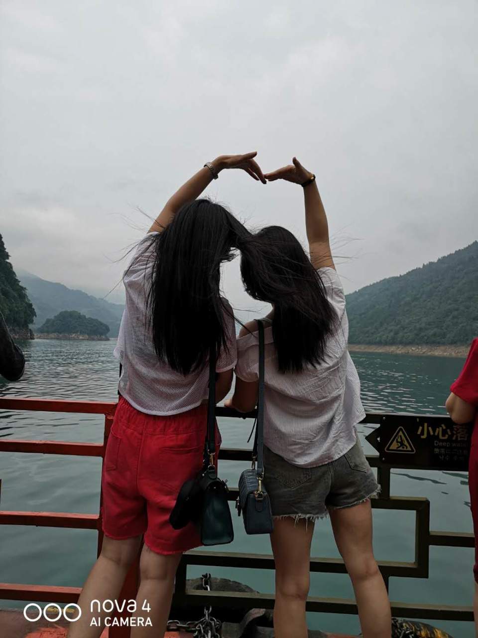 HGSb_syZItTWJlf_fsaMbIcJ7DcOe1QYm_AEzCcVWbo6VPY-Uo82ALn9YfPjfLAG