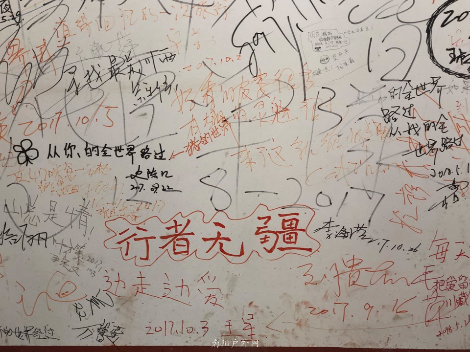 454B8874-2408-4AF4-AA39-FAB1F86FAC78