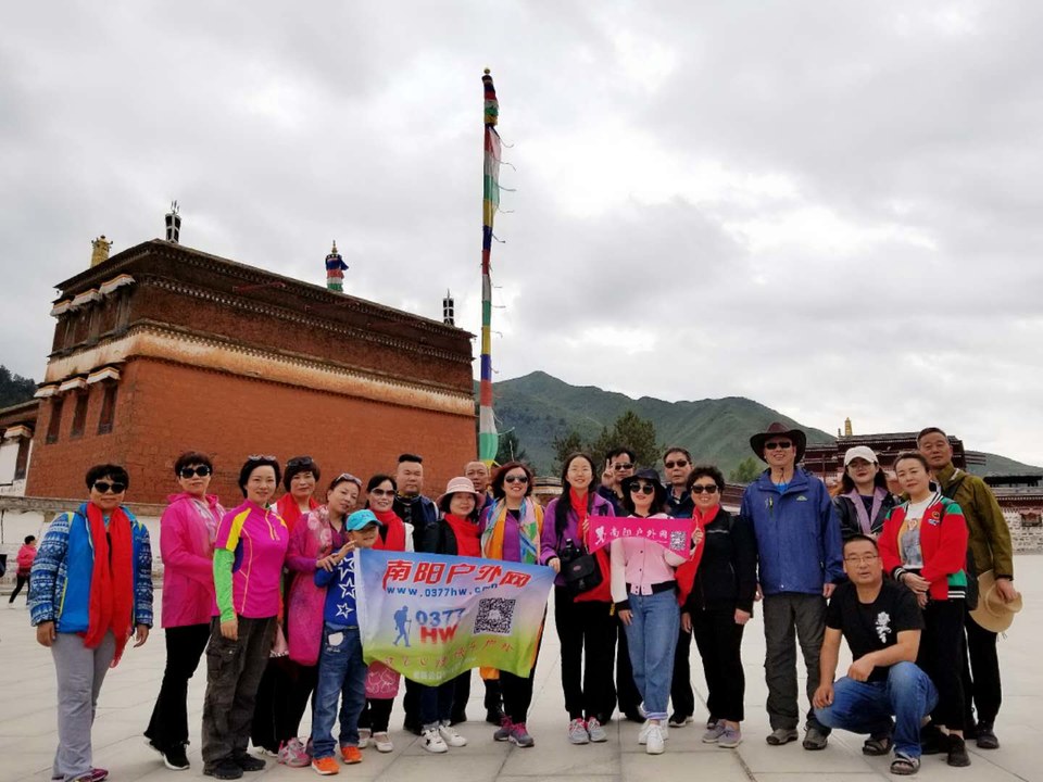 iid3as9CUz2c2EhZ_OGASpCajBQ_05VZ44QT5OTjRBtYIWCIMrgzbVYXS_jK6zJN