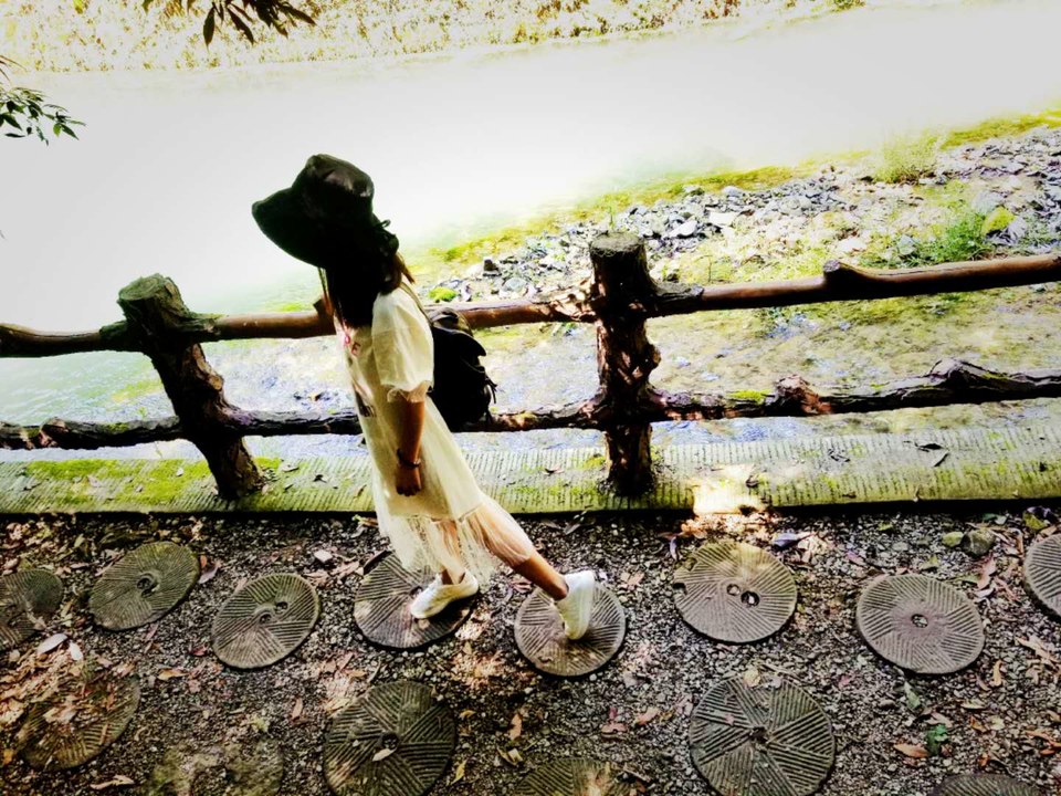 3G_9ACySdfgWFrWmebJtPiPBXzps_0v-OhWIWyDV6gLT2gvuQuNGI9ddAQznRPYi