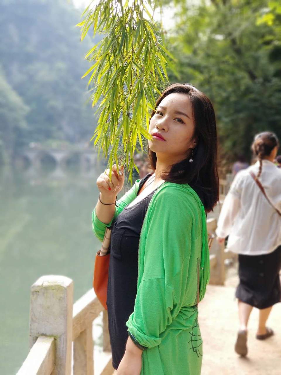 F0ahjJE2AupBN-L1Nc03w92Y7KH-NEWz30bmNL4kgdHVso-r__-pfZdfqYXnxx3Y