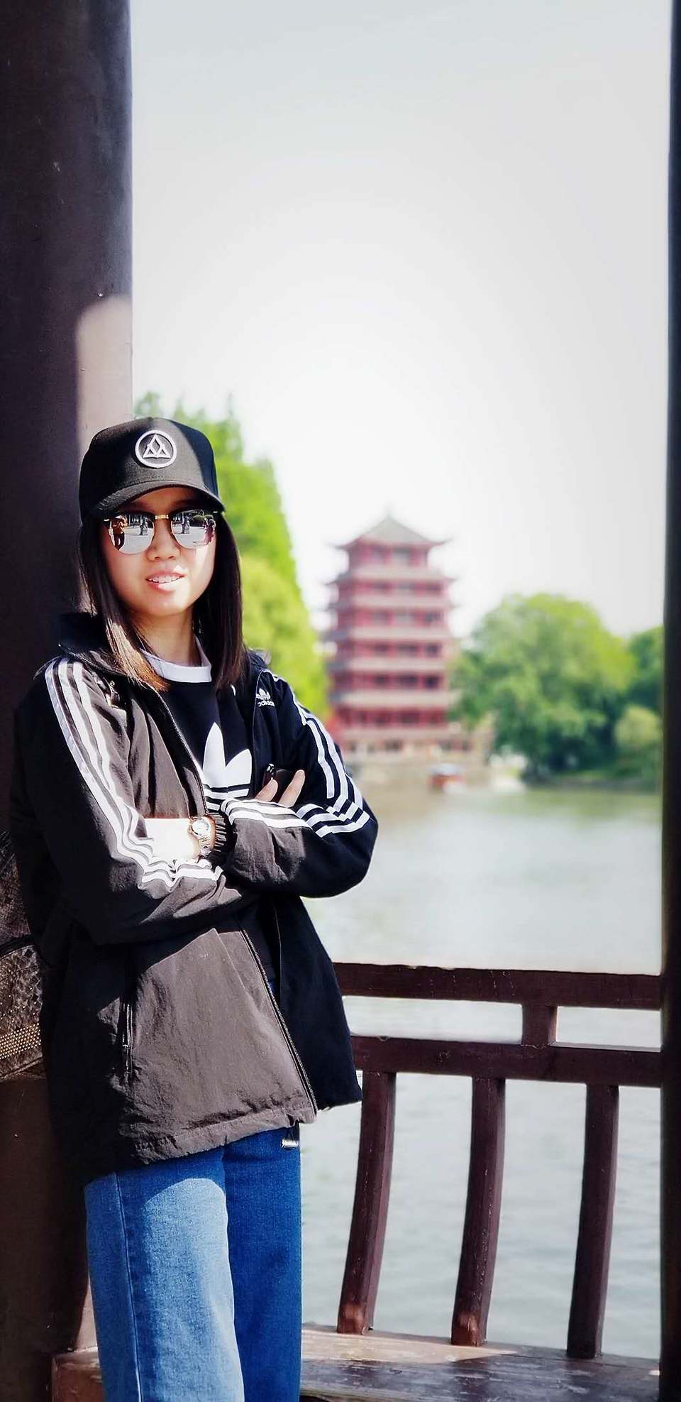 BBhsBpXbLVXPpn-RZK_8G3A-HyksB_6PbhzZOHjMnKfmNePILV4nwcsgs5vupI63