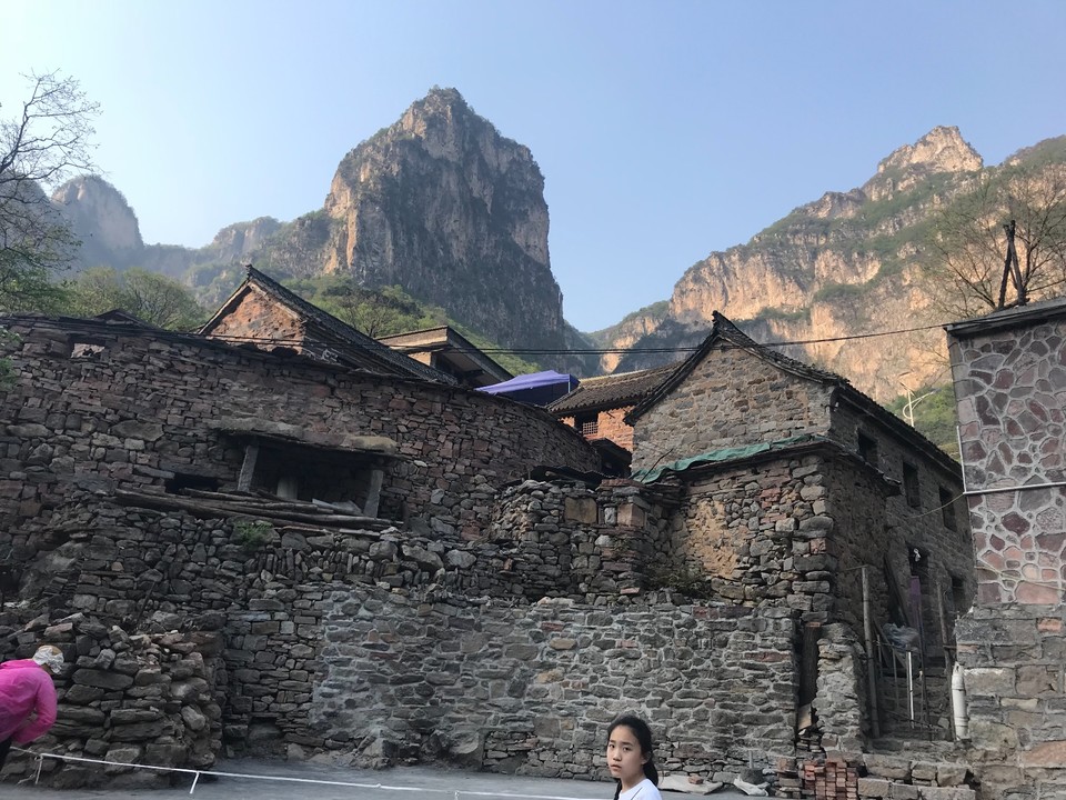 01D9FF25-69E7-4DB5-855A-544B9E9172D8