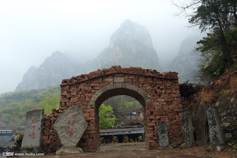 FB1A486C-6054-49A2-A6F1-CE5CF0012525