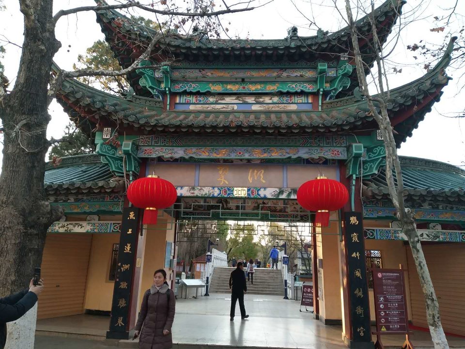 IJBAzUncTbN4P-eVp6aZkI2yDpgJy3VwM7WPJn2bO3W1_o8Vsu6PwdvdpOjW-ATh