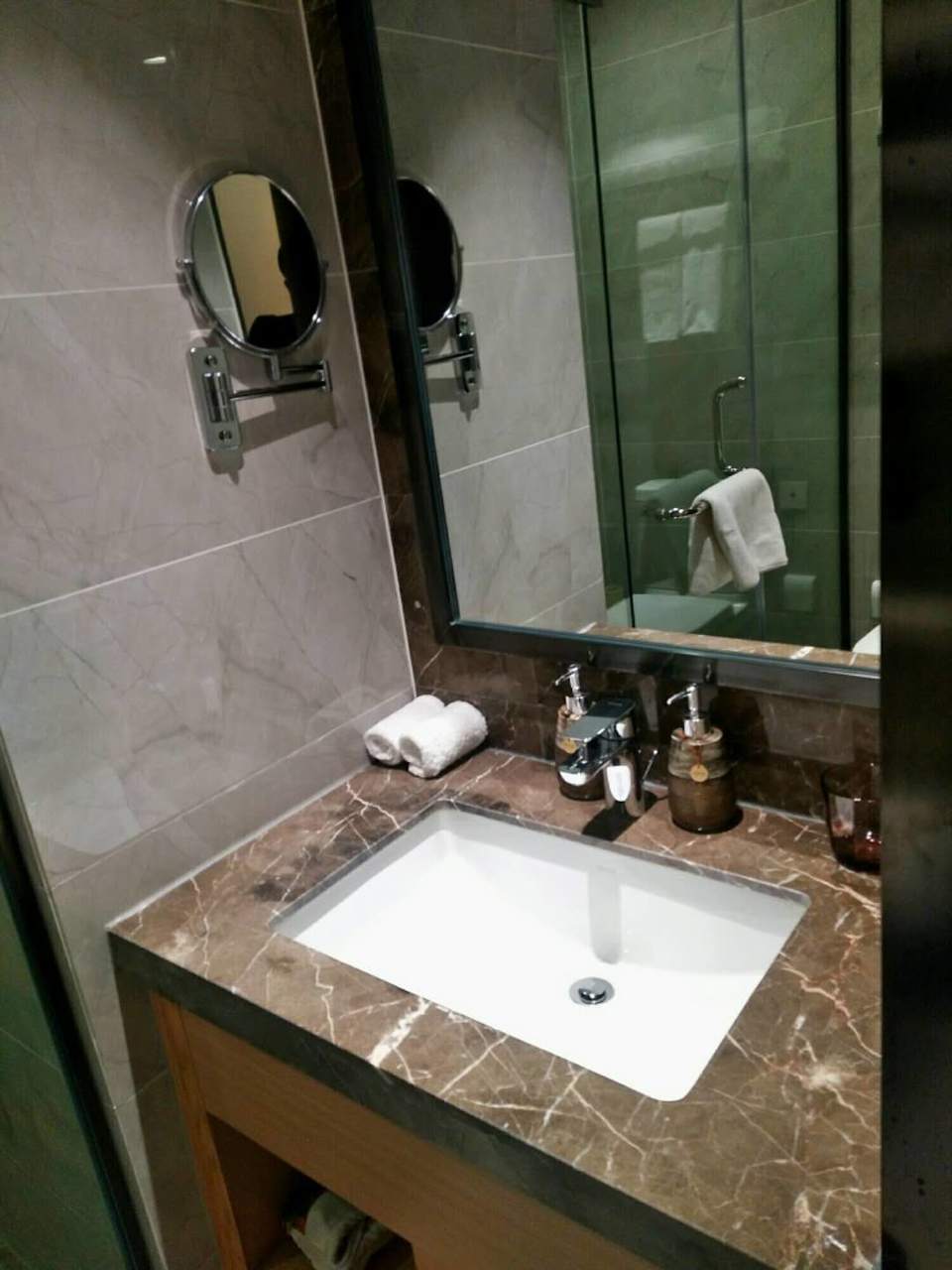 0FeVvN01ck7GQGuyEb9wdiBZg-kh7Ps45t7dJ1ZZLslplaQvHh7jXXNBsptmfZEp