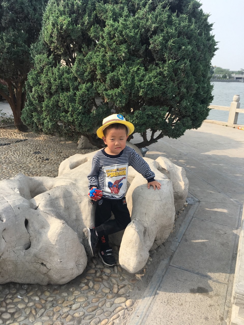 94B3863B-72A7-4BCF-814C-F5FBEF0B9ED6