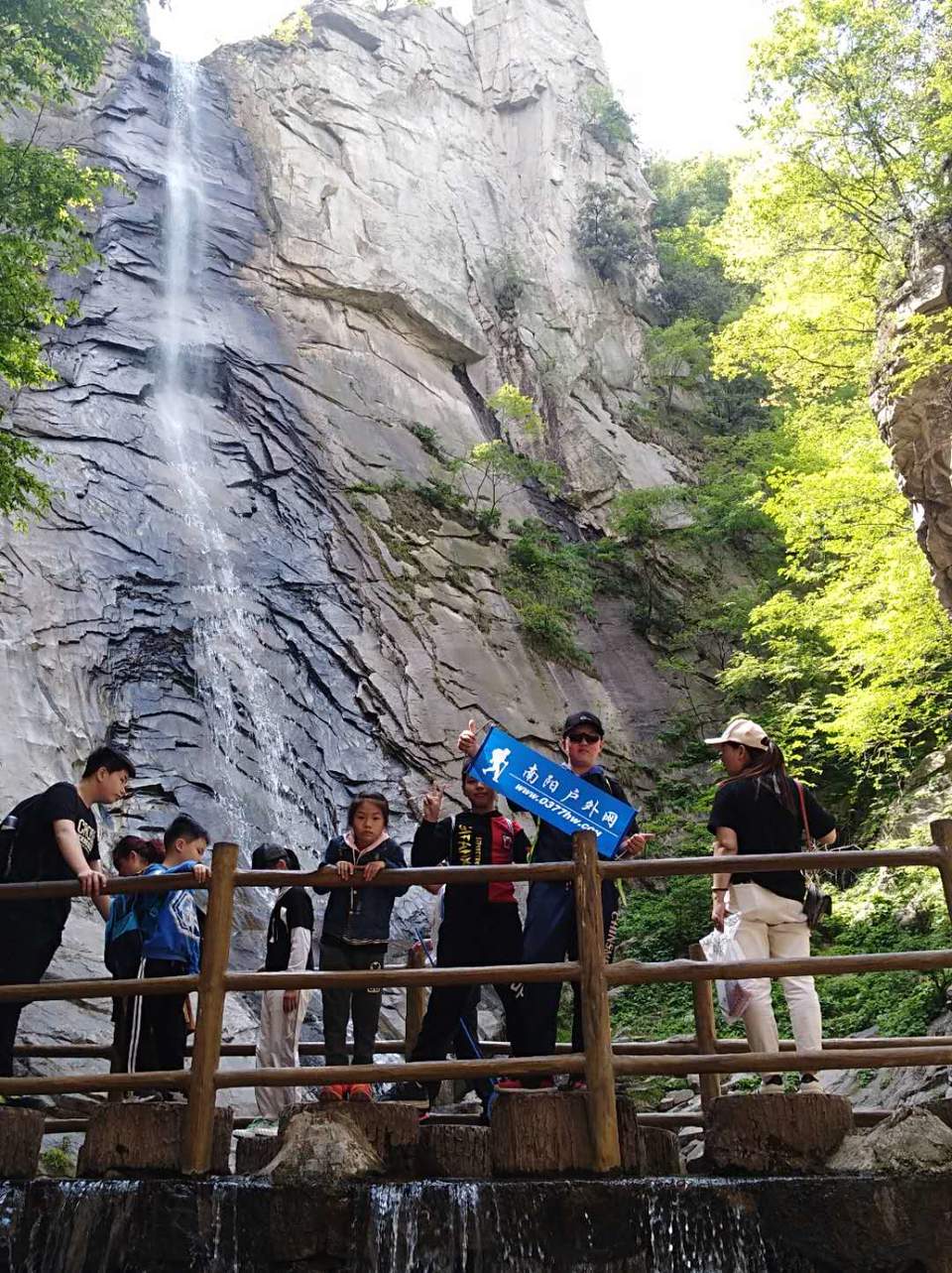 eb_8BdjGL2mSo3c-CN2E4lwS5U3AJPA5invn5EtjefkRzJTuvKskHFql3EomUczq