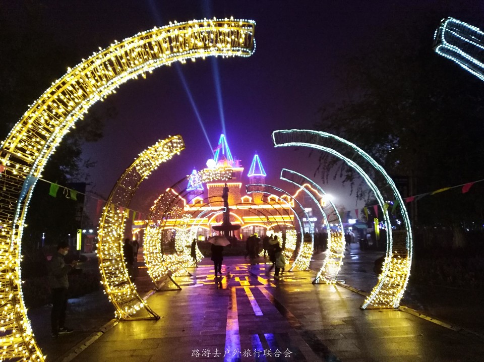 93_Ng-JHuAbjgAWfIT6FNlfZY25lyX_XfmniZ32sCBQA2CJpnZDP1OOBwJIwfXK9