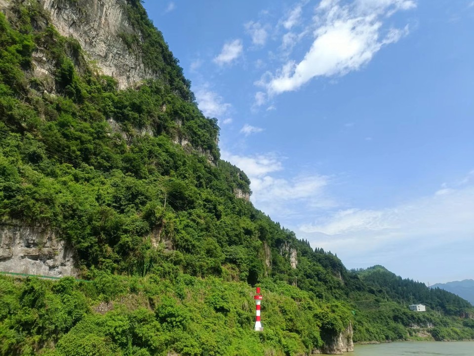 NwxY9FJNe5u0sUvKQaD-4i0RLEivPLqZXUygmP2QrkKIQokj8xxdHrzx-e6bc3Hg