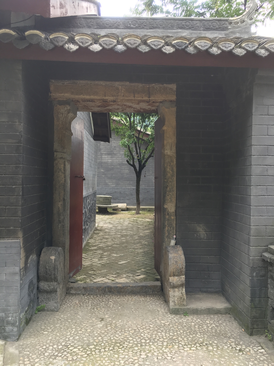 AB4C3BDD-BC32-4D82-BE33-36BD1B5F7087