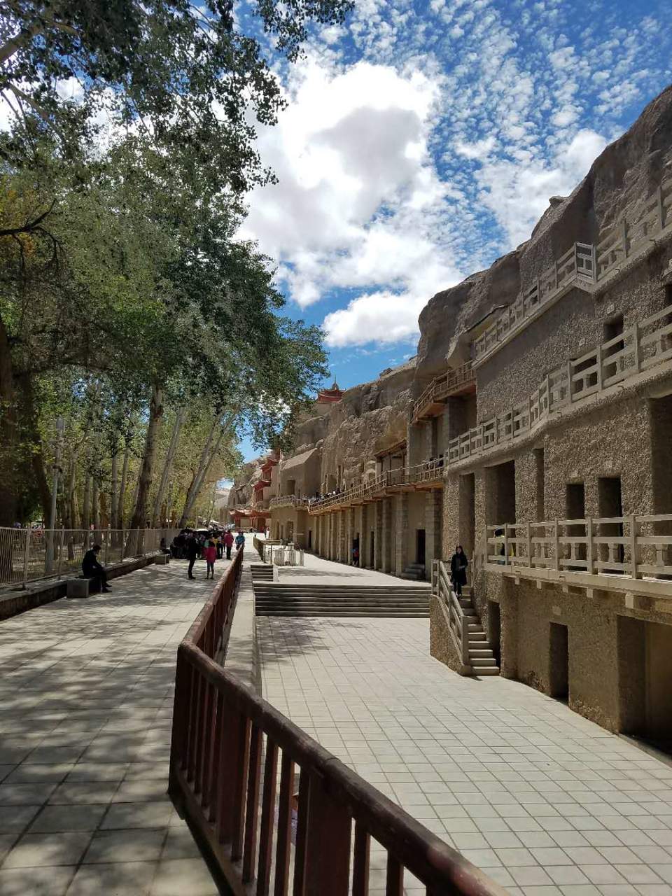 St4NKoK1In__7C17iY43w6tI7dXv2ll9hHBtYF7ncowRIgDUcsy4EieiEdj2L8ZV