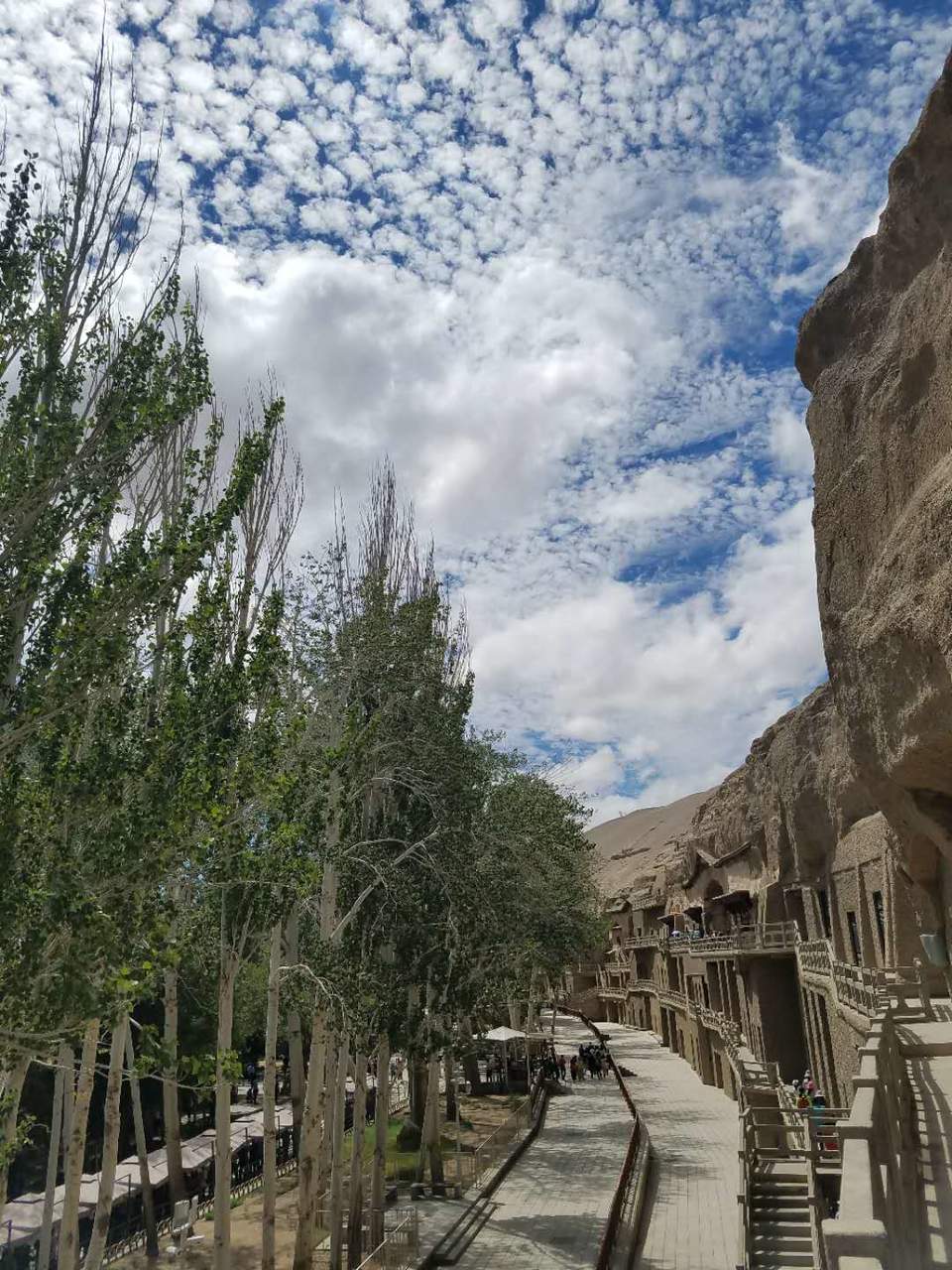 S023DJZpEEi57a76c17OLngd8Q-QIYrFfZ0RgFar9mHV-R9Uox-7MYU1yH6SAM_X