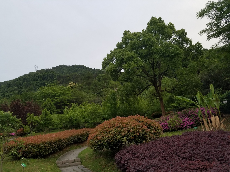 HBnNtldwOi1KxG76n4YpwukgjZgDjMrGf1zE43dUMWpbykFygY1TnIGAOj_WDXAD