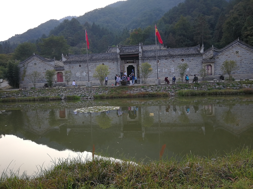 UZrPG6_0CR7AImczH76pgSmXJKJ22ciM8gzKxnsZmkL-y27FIVnAKU34k7nxRkiY