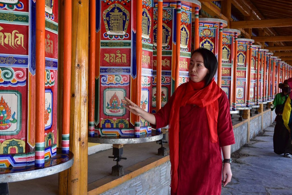 hELKH9oeVsu9OVz8YrHKjpDH78weEIUtLnzSvvjPq_LR11XIe4rYtGtoXiYrBFP2