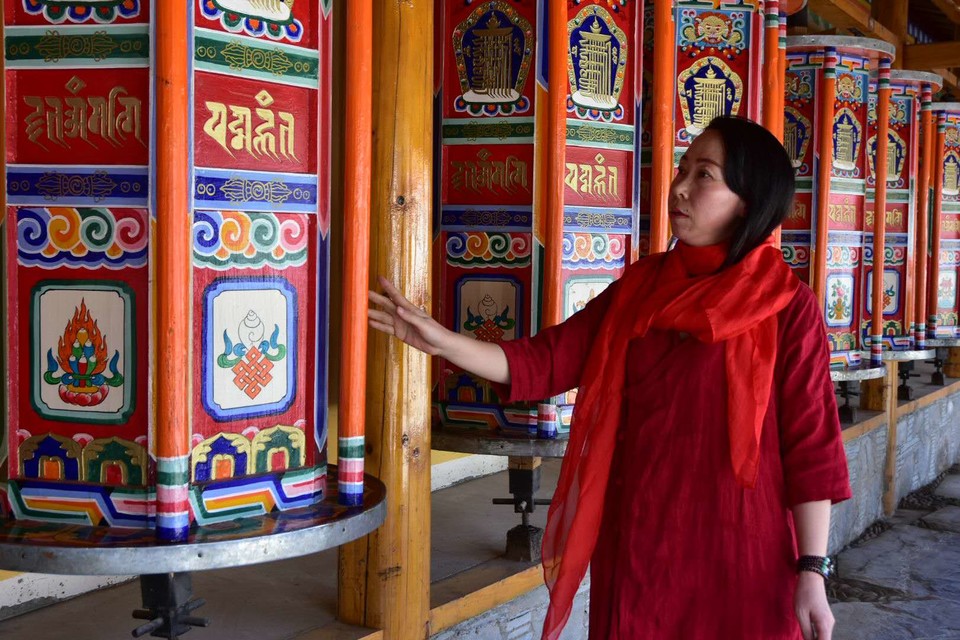 CNumXNWZlAoLDrAYMIv-LFrdgqhQ6M3jJe3upidyRU4HzddSkWNZRIiy_9R9xOV_