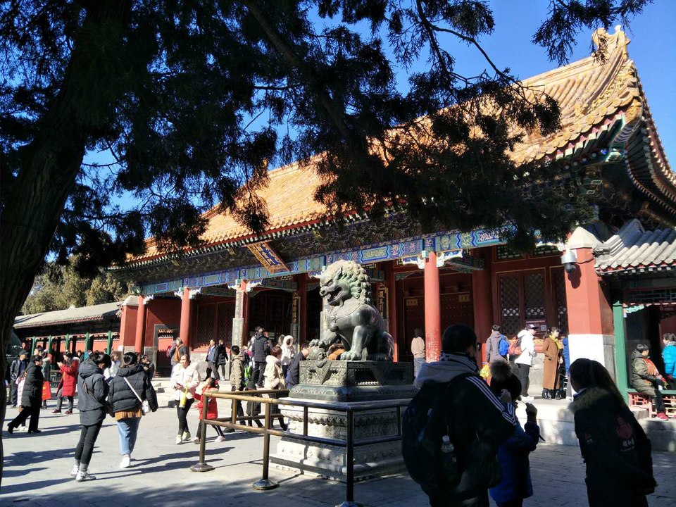 L-UC1K_eip88Ctn4FtgYJtuzhUmn9f3vmYFj89-VNtR0vEo8vR2N5Qfqrx__mQzf