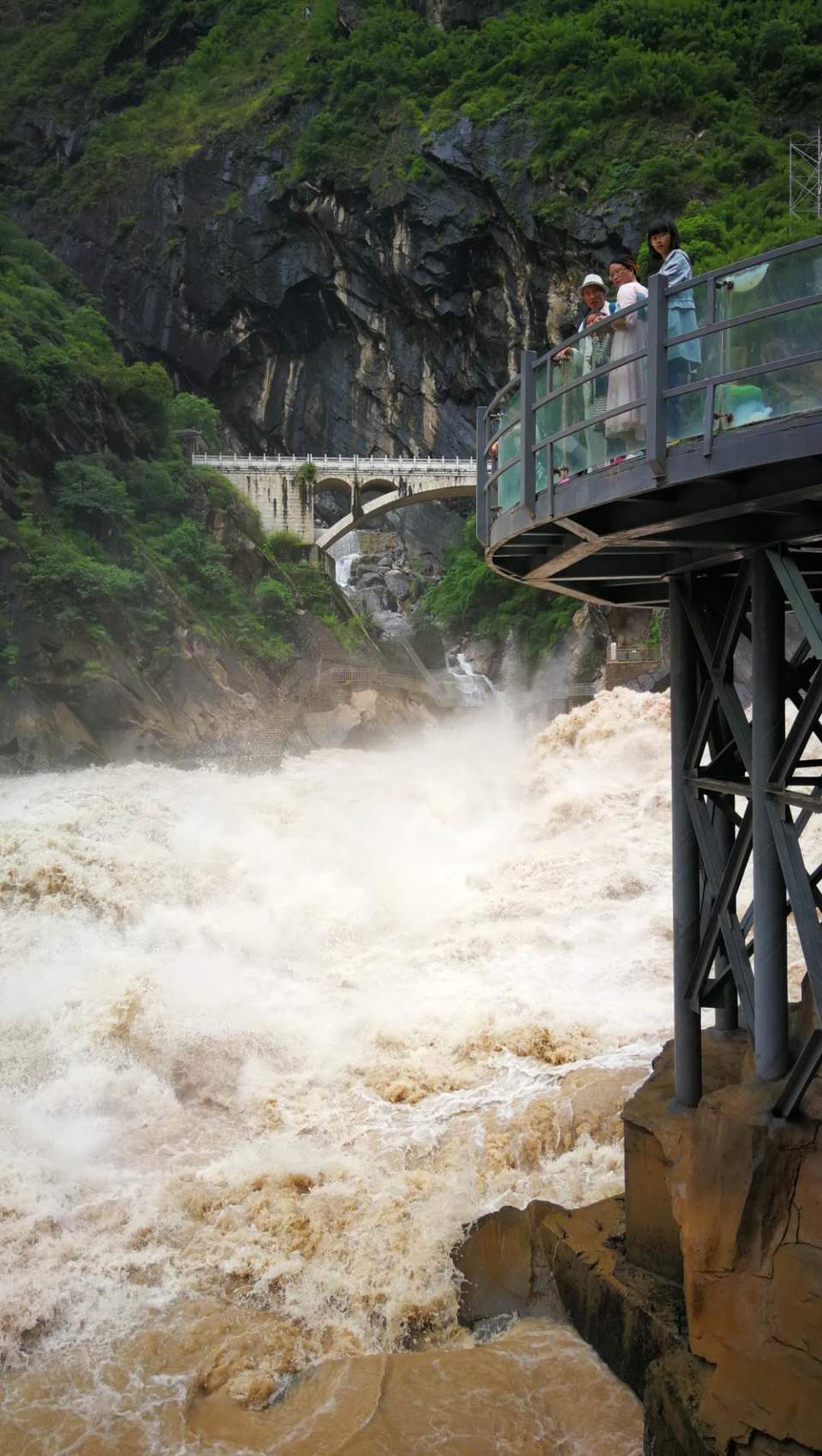 WQX0QMfU2_1YKq0YP30z2TiHJ-ovQMcww-R9lgIH5q8B0naeom3GGflxehIyfbKY