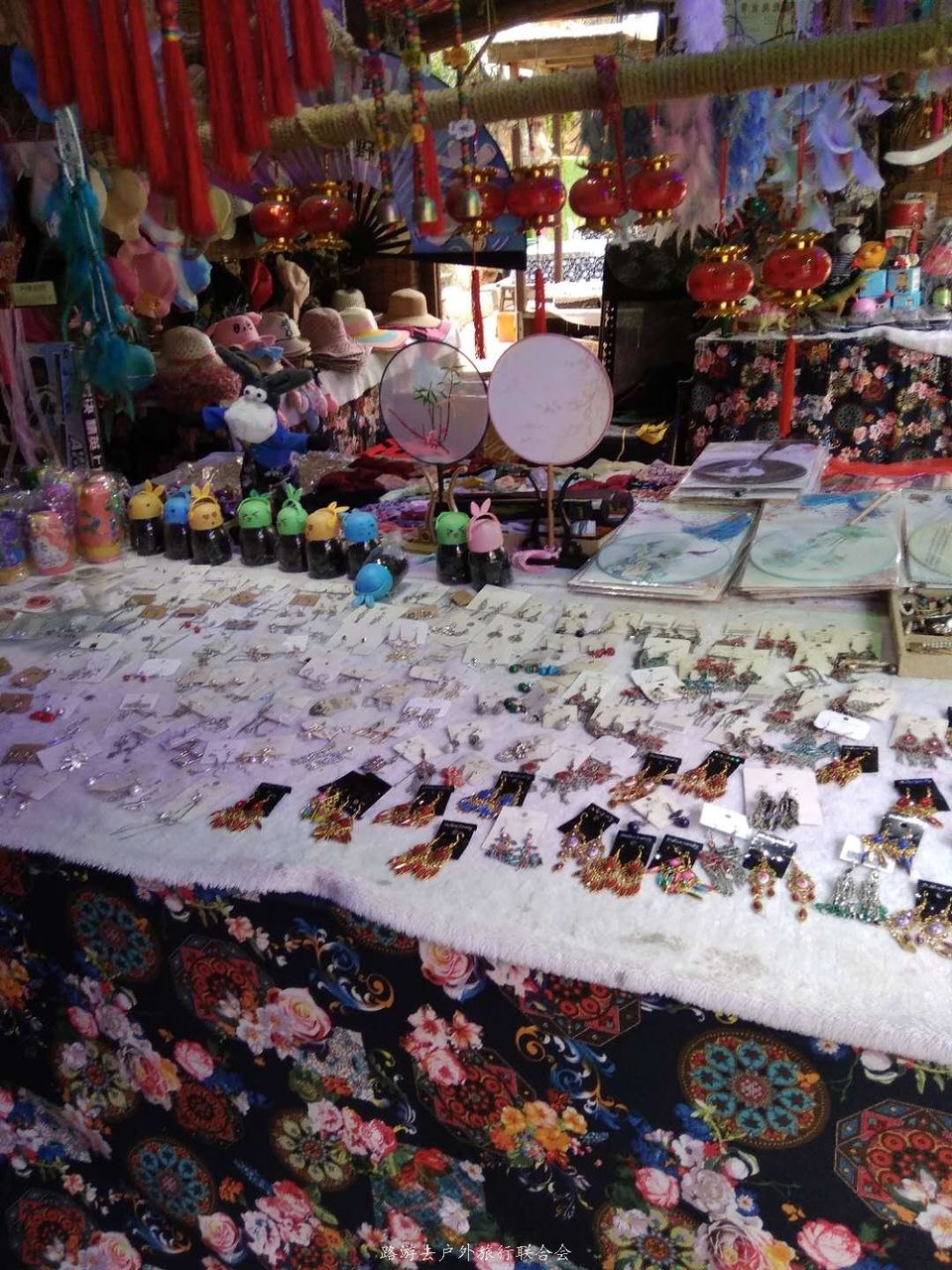 p5kKXnIU8LEgastXtb-aFiJun2B4lqRx1KOANV99WUdXe9xTp2crrMvJ72bUkmom