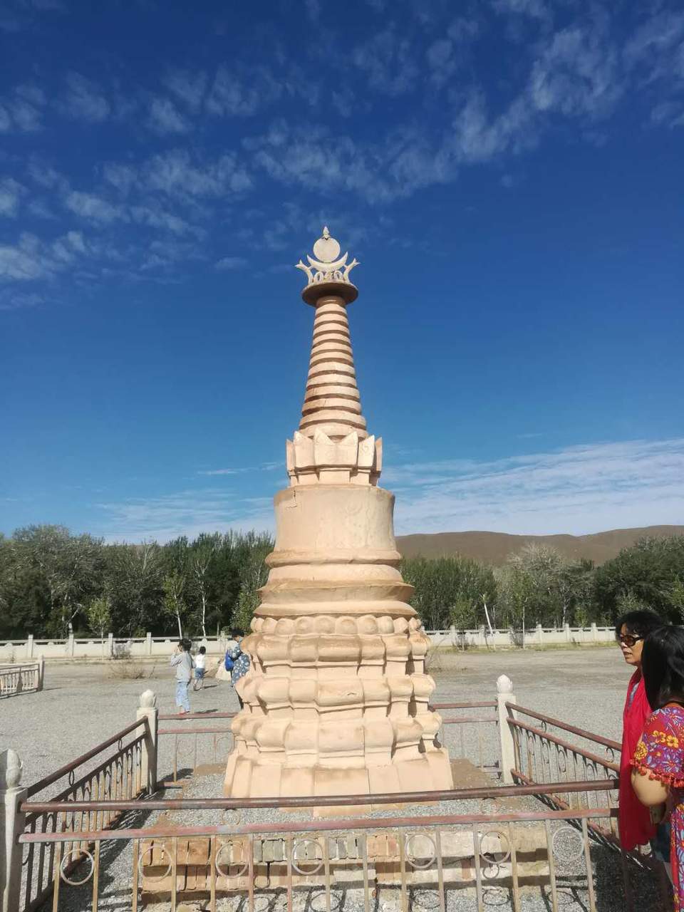 sMc-BsDWEAbPOD87Tj27EJqgqJzPueOfYM7SW4Em68OFOt9POt4fKu1sHJOwQyMM