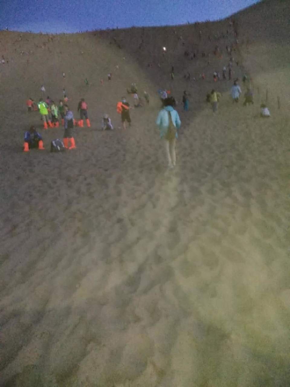 1TdWU5RMXnQWiAN2CHqM7sSoIs-NJv6Q-pPYYp6aO4QHHjyHtqR4eEapZSKyAmNb