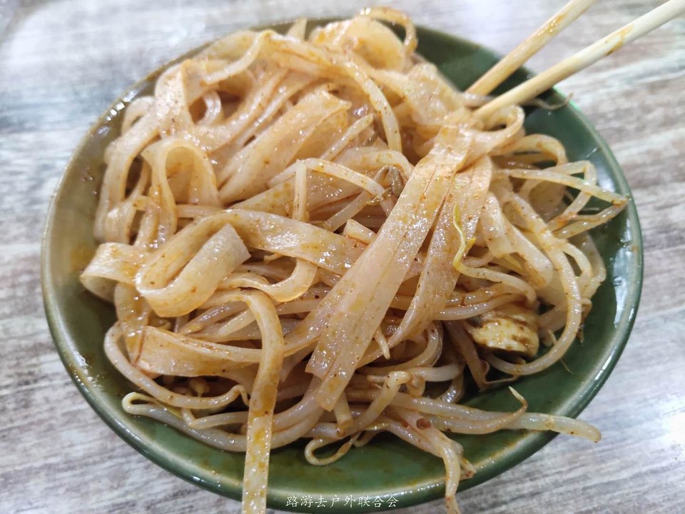 -F3dXXQhUEbhGYT7k9OGagsWwhjhbu_dBqTMdXAv-jv673ayxj0T9ceGgKyr0QzA