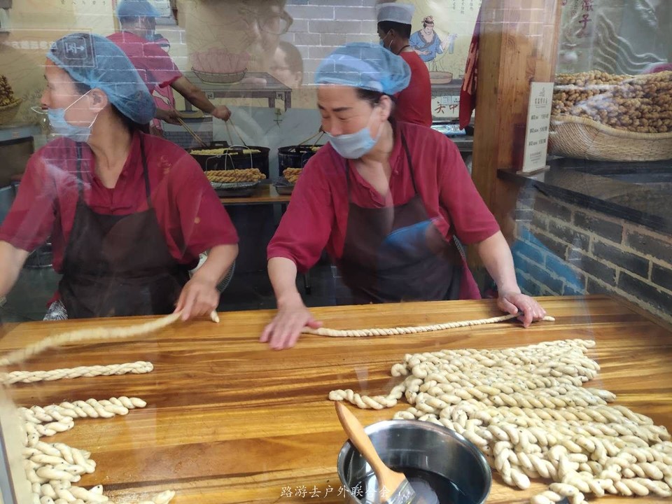 N2UI44pV-NeE9h1xRynLgkiM-JAy0Jhr7svLEyK8-WQYzcMx9iih5sLneU-AWAhO